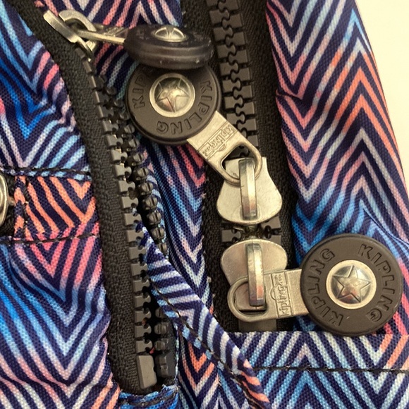 Kipling Ridge medium printed backpack zesty lines - Picture 4 of 14